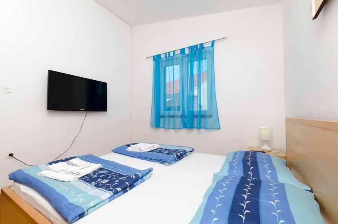 Apartment Brnabic 로고즈니차 외부 사진